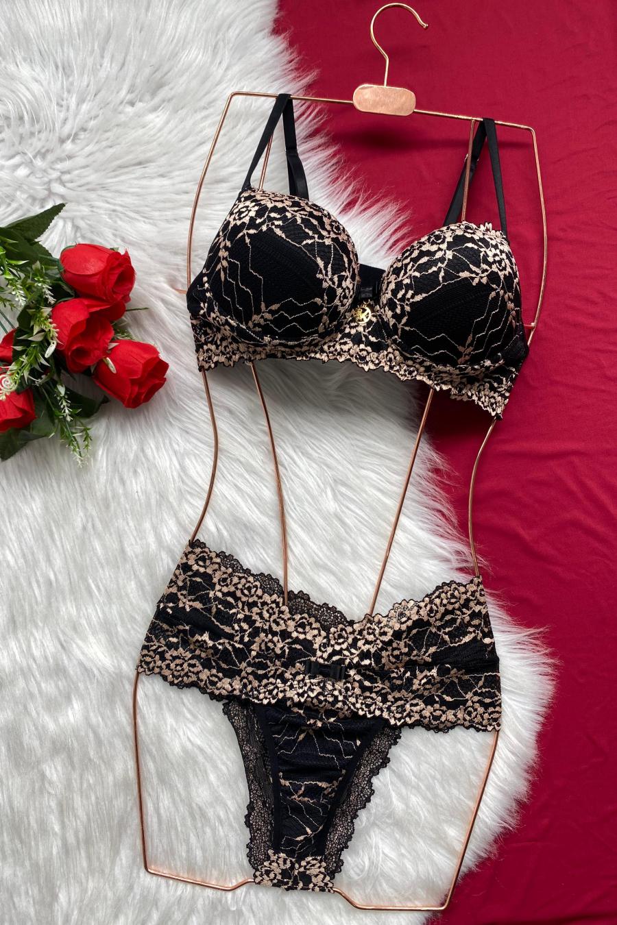 Amour Lace Set