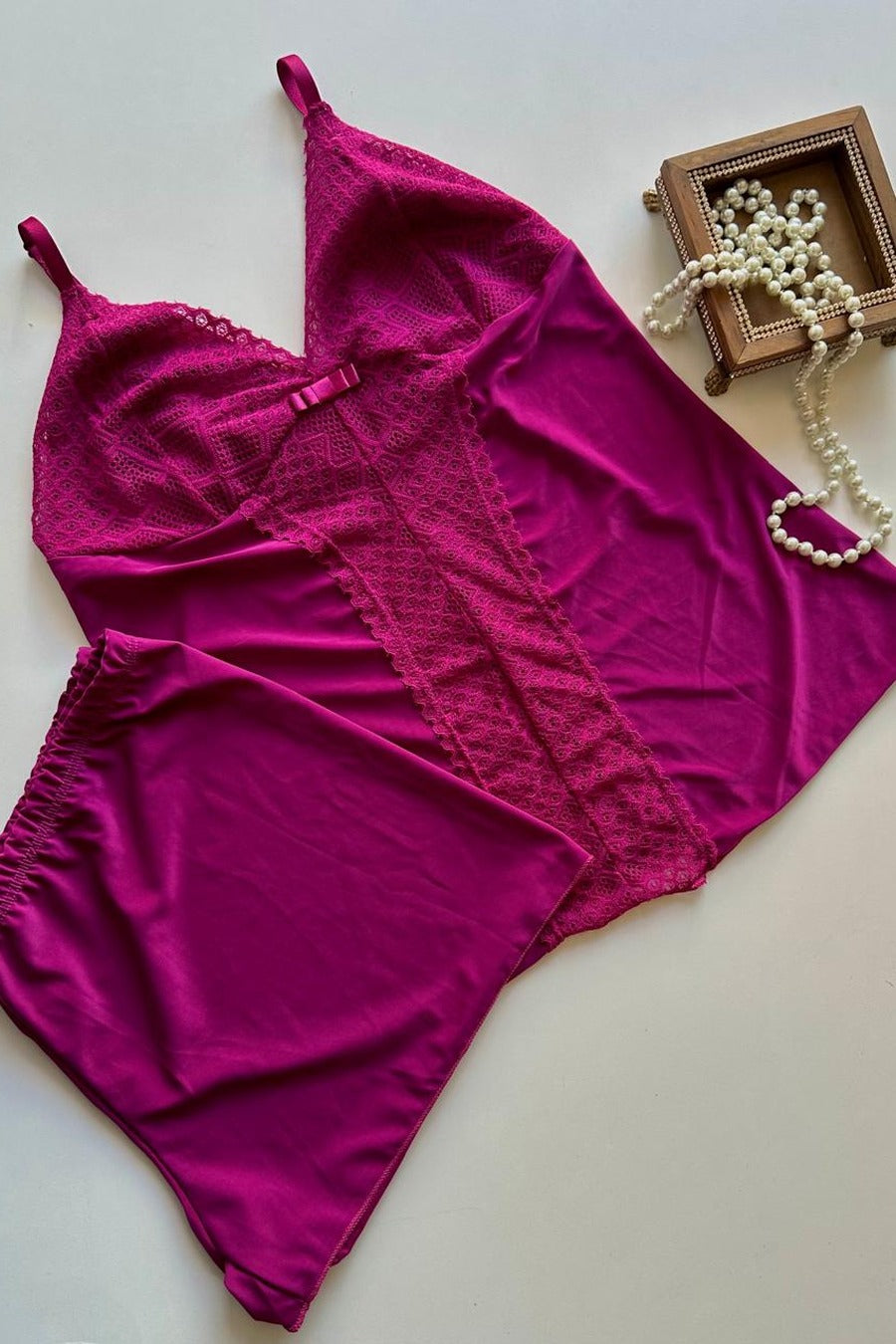 Fuchsia Élégance Satin Set