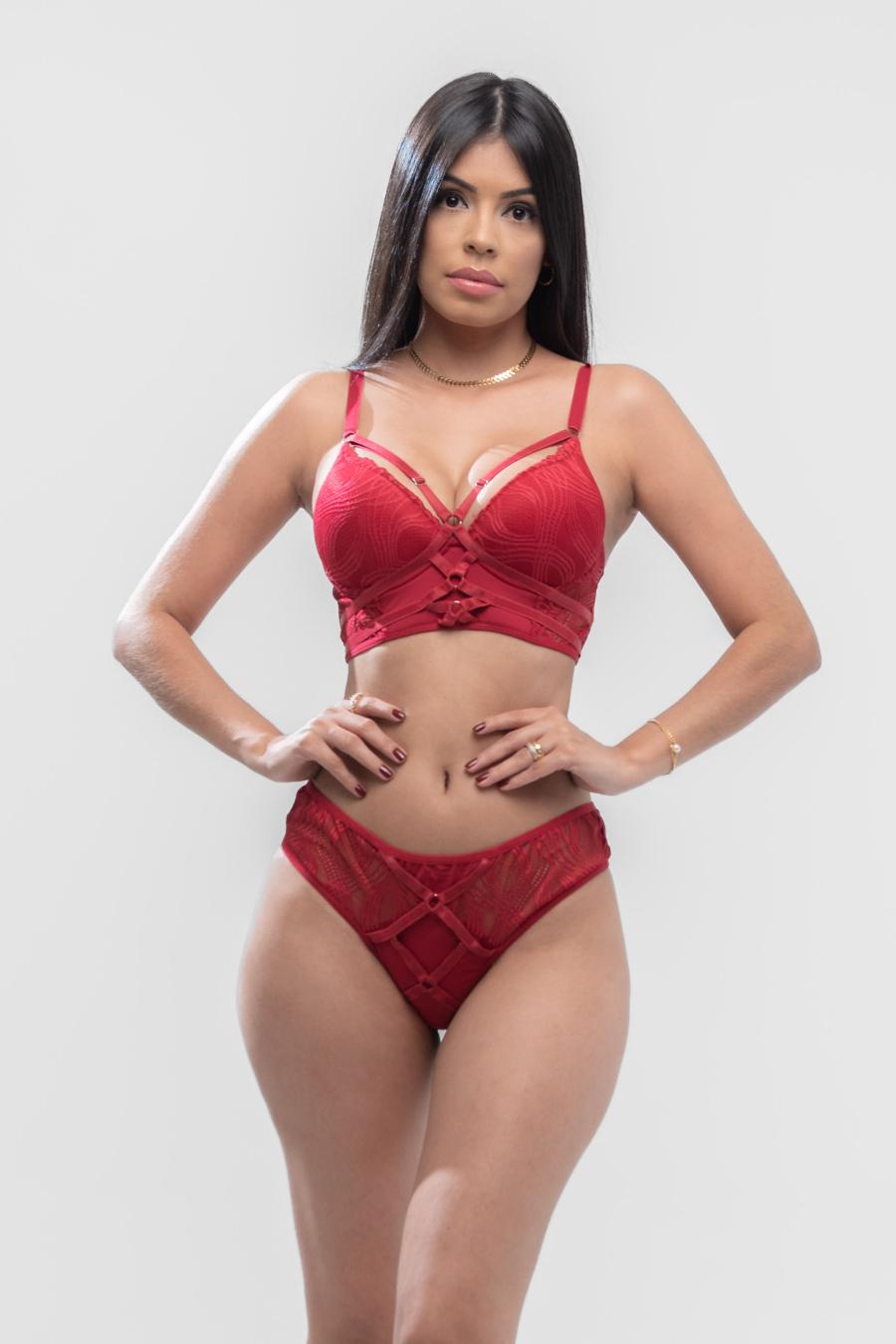 Noir Allure Lace Set -  Lingerie Collection