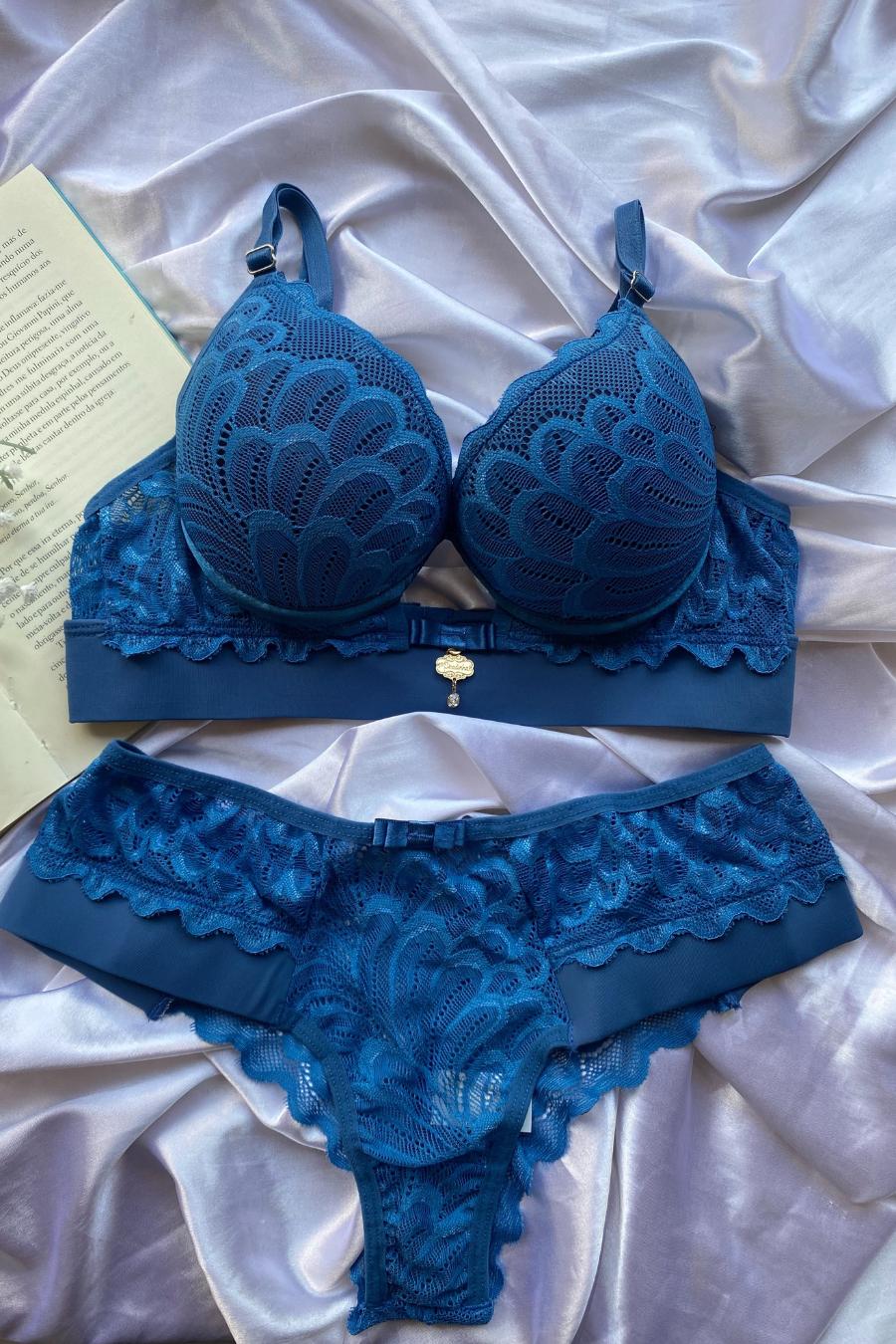 Élysée Lace Set -  Lingerie Collection