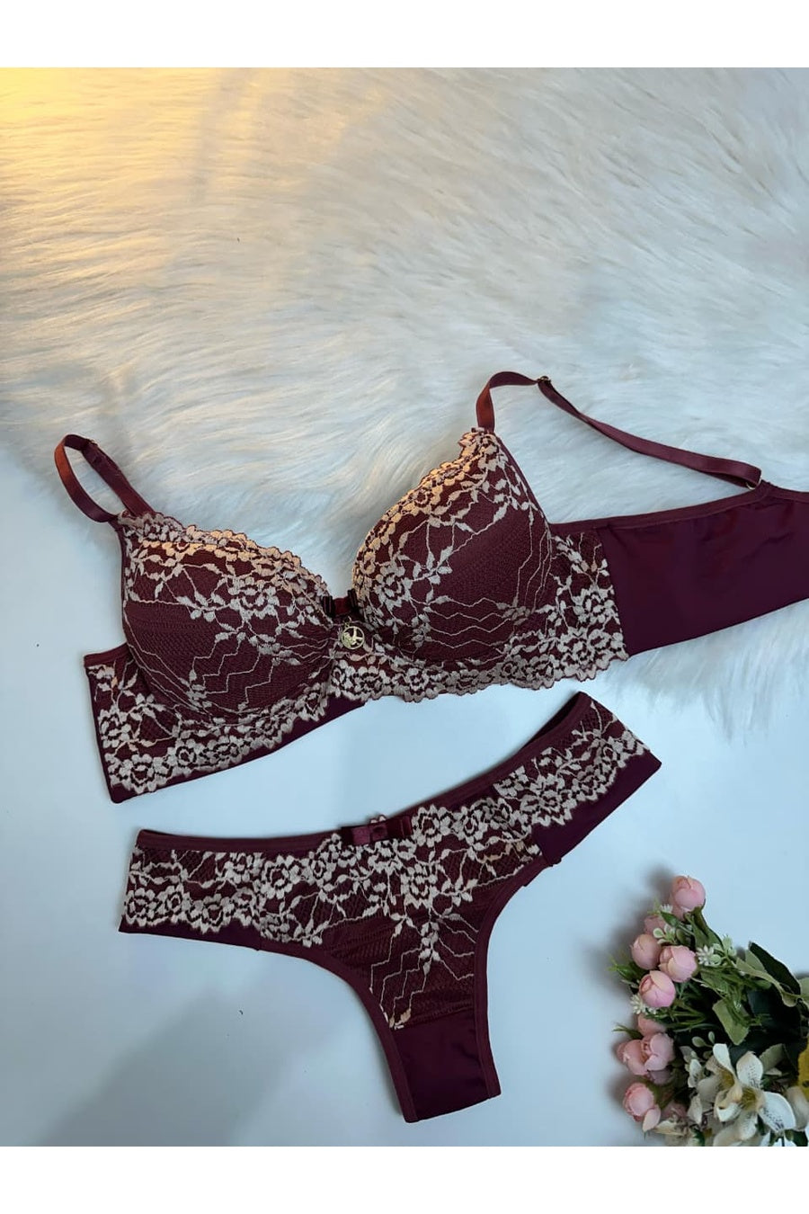 Bordeaux Lace Signature Set
