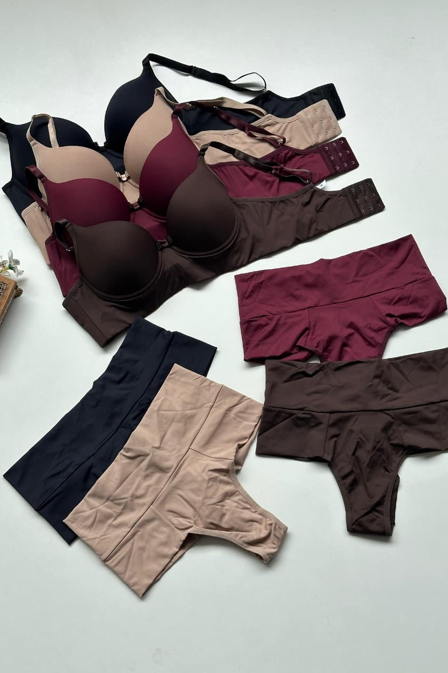 Seamless Sculpt Bra Set